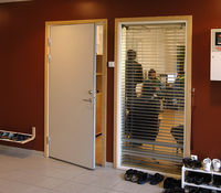 Lyddører 43dB benyttes som regel i møterom